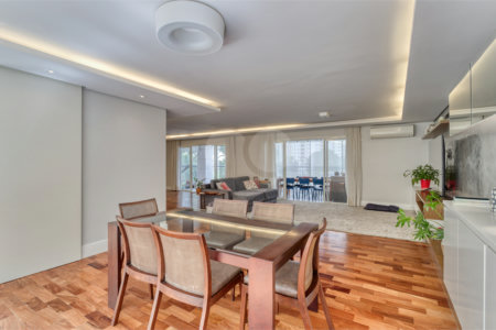 Apartamento à venda com 4 suítes em Alto da Boa Vista, São Paulo, SP