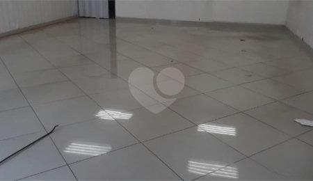 Prédio à venda em Vila Linda, Santo André, SP