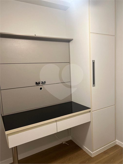 Apartamento à venda com 4 quartos, sendo 1 suíte, em Vila Mariana, São Paulo, SP