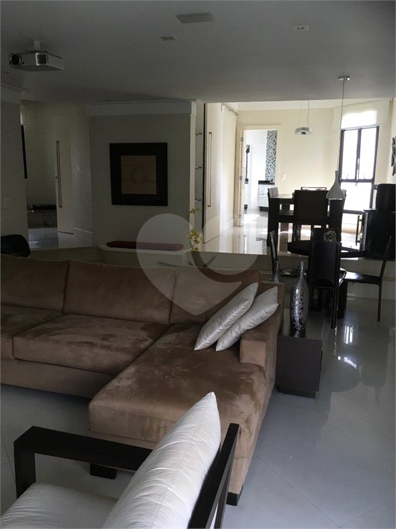 Apartamento à venda com 3 suítes em Vila Gomes Cardim, São Paulo, SP