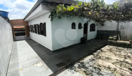 Casa à venda com 5 quartos, sendo 2 suítes,  em Jardim Umarizal, São Paulo, SP