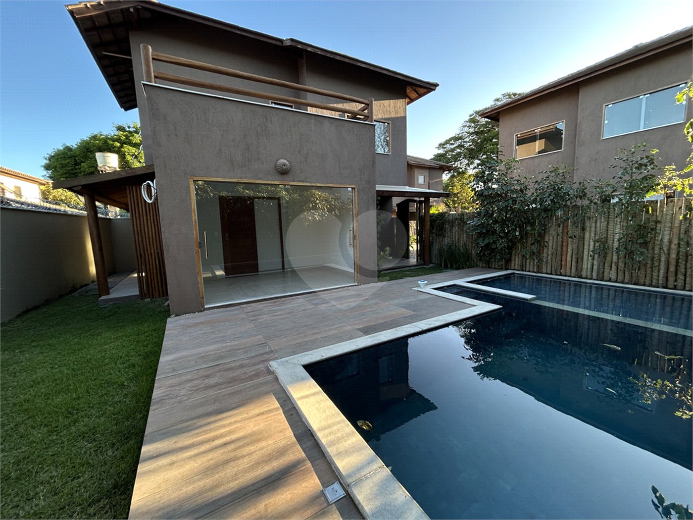 Duplex à venda com 3 suítes no Centro / Arraial D'ajuda, Porto Seguro, BA