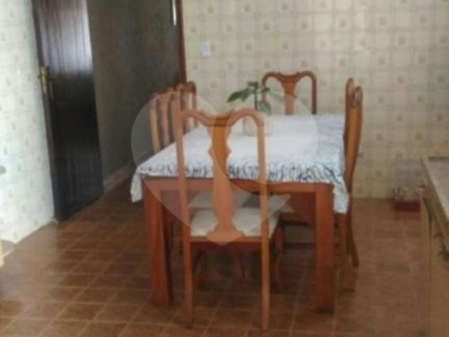 Sobrado à venda com 3 quartos, sendo 1 suíte,  em Tremembé, São Paulo, SP