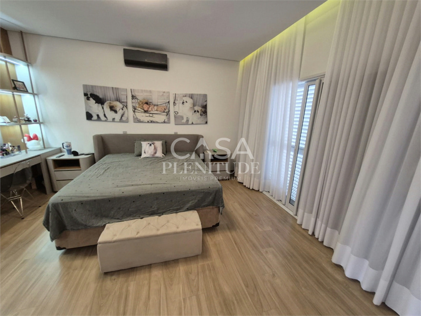 Casa em condomínio à venda com 4 quartos, sendo 3 suítes, em Iporanga, Sorocaba, SP