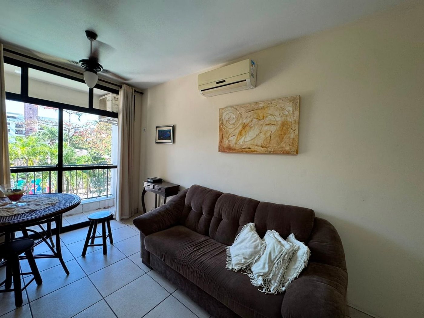 Apartamento com 1 dormitório à venda, 50 m² por R$ 298.000,00 - Vila Júlia - Guarujá/SP