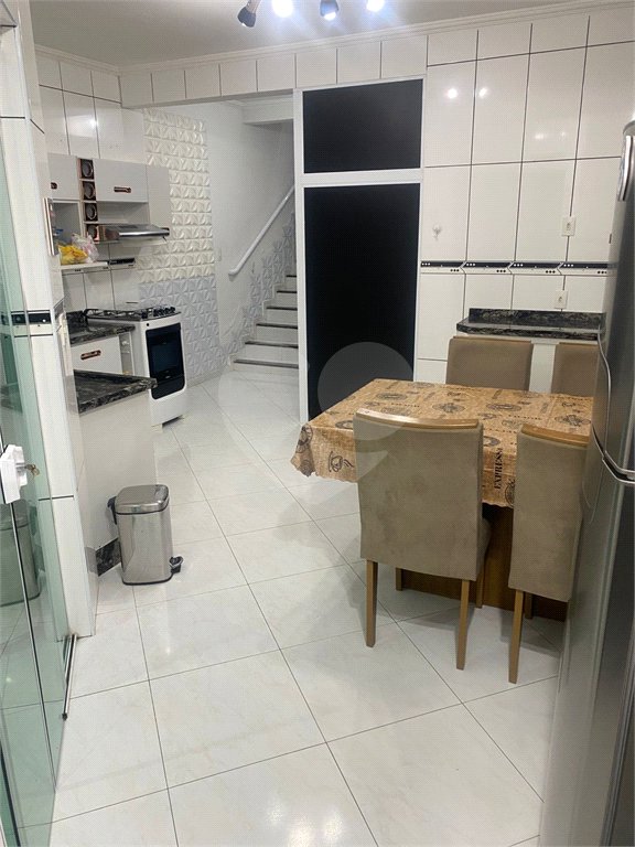 Casa à venda com 2 quartos, sendo 1 suíte,  em Cidade Jardim, Mogi das Cruzes, SP