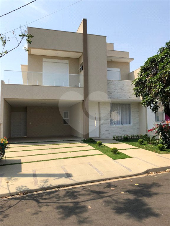 Casa à venda com 3 suítes no condomínio Residencial Lago da Serra, Araçoiaba da Serra - SP