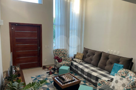 Casa à venda com 3 quartos, sendo 2 suítes, em Portal do Bosque, Louveira, SP