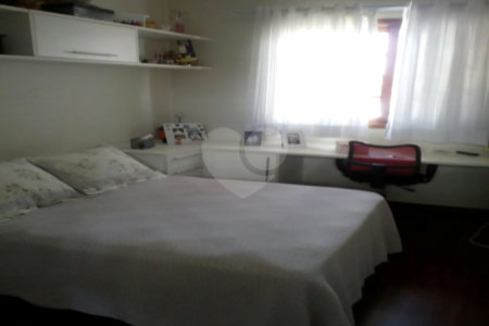 Casa à venda com 3 quartos, sendo 1 suíte,  em Butantã, São Paulo, SP
