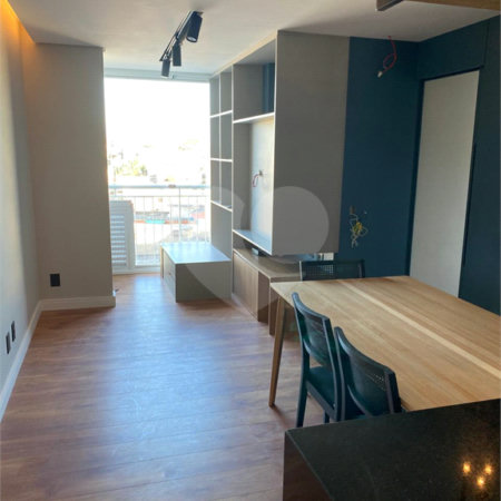 Apartamento à venda com 3 quartos, sendo 1 suíte,  em Jardim Ângela (zona Leste), São Paulo, SP