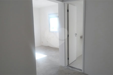 Apartamento à venda com 3 suítes em Jardim Zaira, Guarulhos, SP