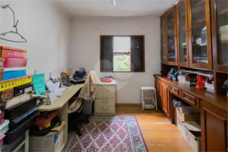 Casa à venda com 3 quartos, sendo 2 suítes,  em Jardim Santa Mena, Guarulhos, SP
