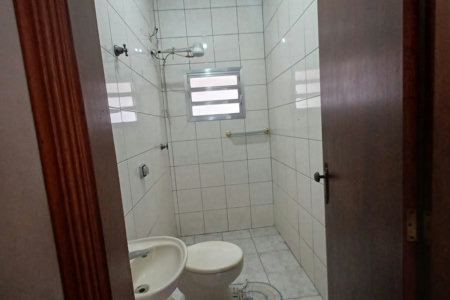 Casa à venda com 3 quartos, sendo 1 suíte, em Jardim Rosana, Guarulhos, SP
