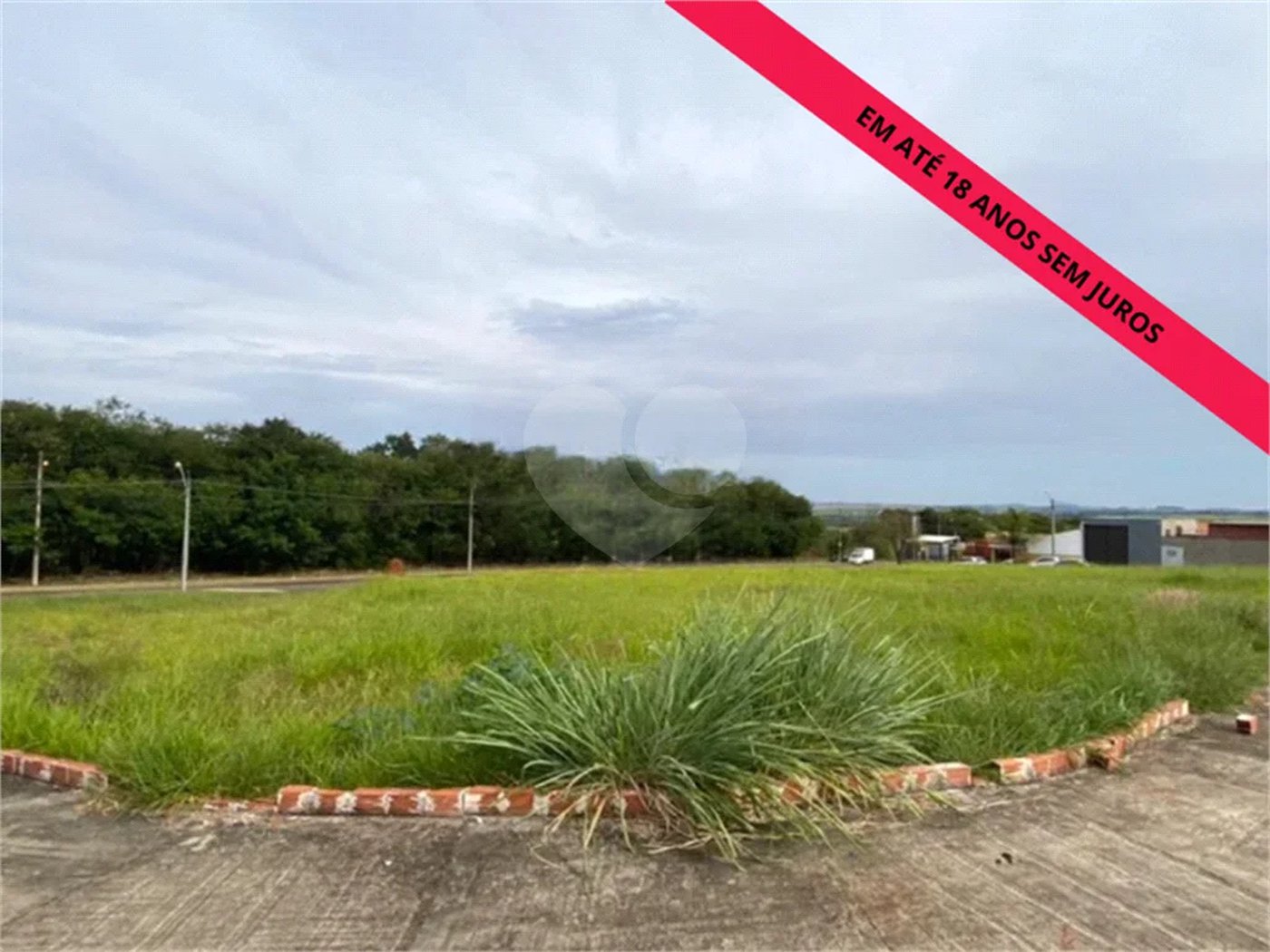 Quadra à venda na av. Rio das Pedras com 3.444 m² divido em 13 lotes bairro Altos do Taquaral