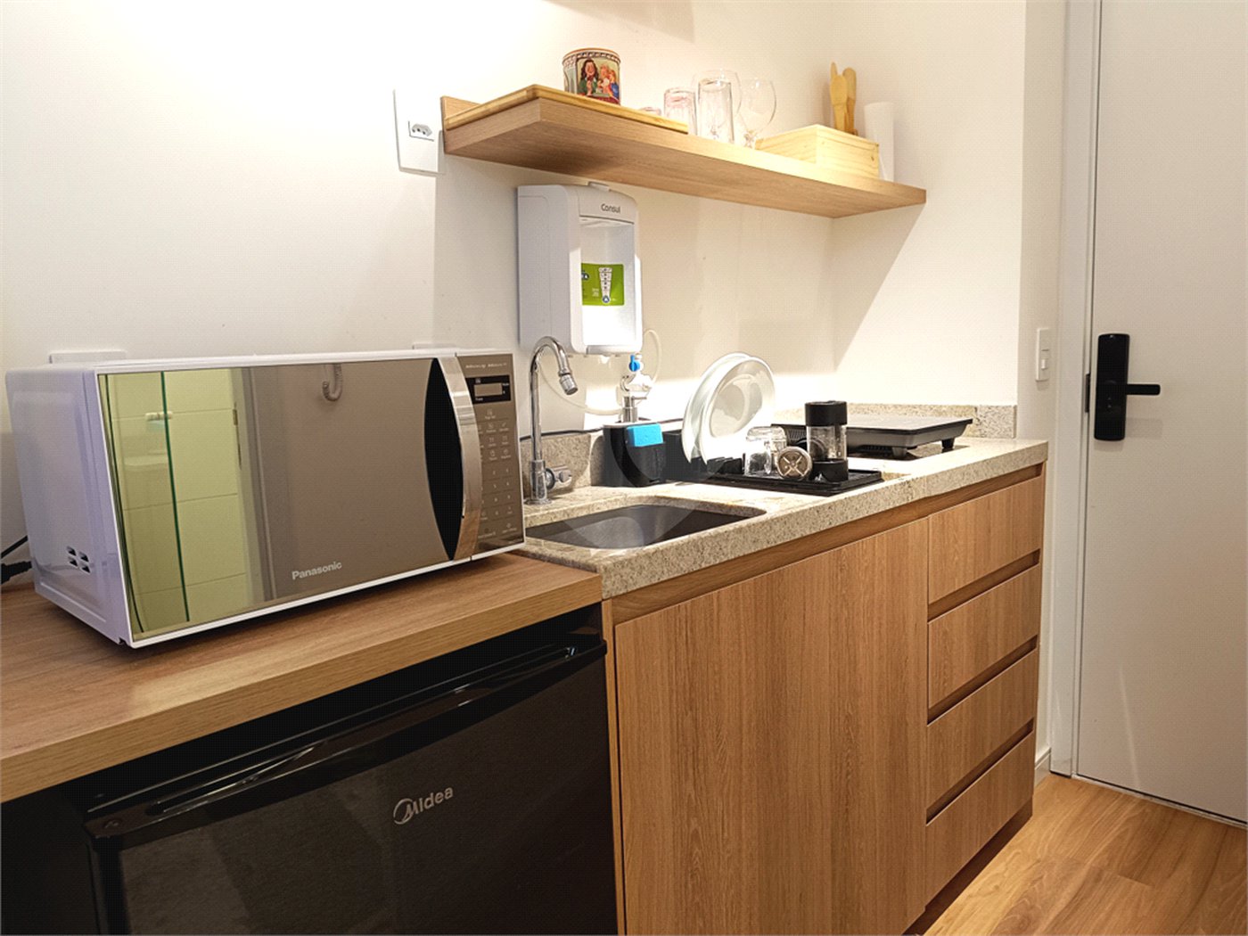 Studio de 22m2 mobiliado à venda e para locação na Vila Mariana
