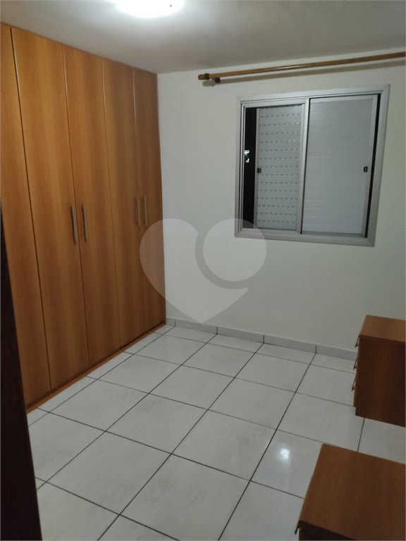 Vende-se apartamento na Penha em São Paulo aceitando permuta com imóvel em São Carlos SP.