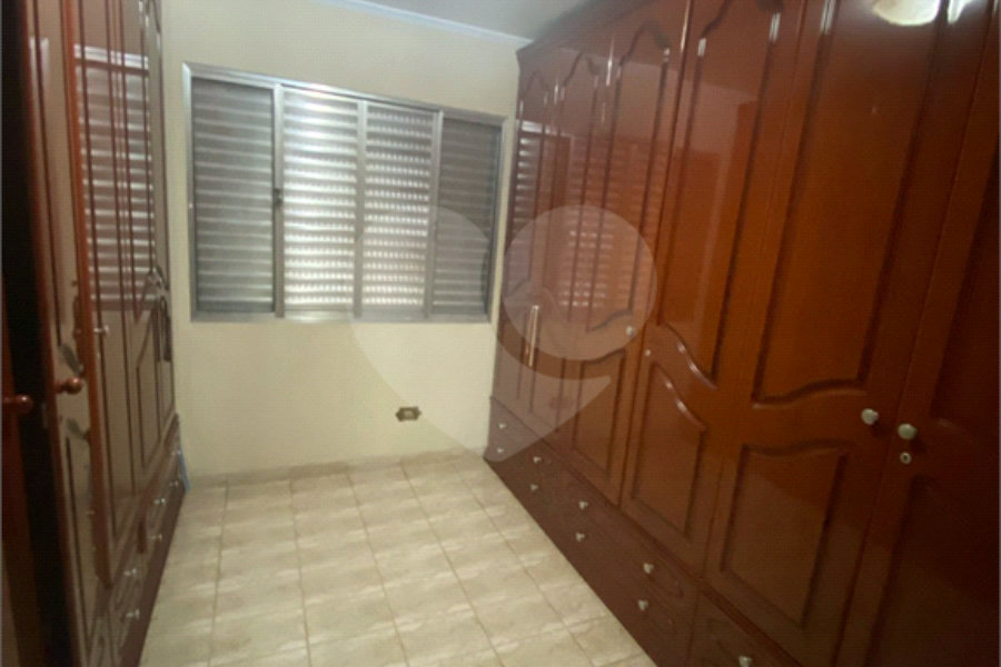 Sobrado à venda com 3 quartos em Santa Teresinha, São Paulo, SP