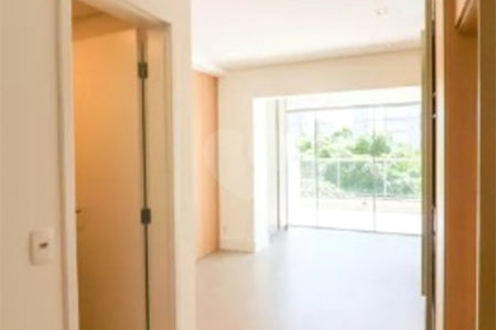 Studio à venda com 1 suíte em Vila Cordeiro, São Paulo, SP