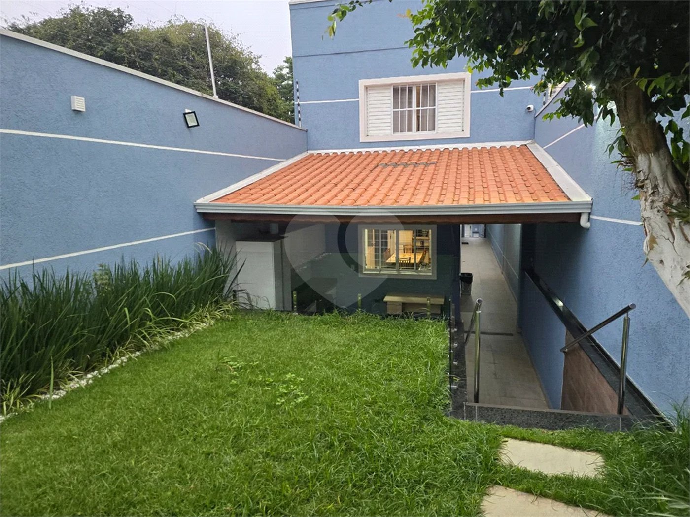 Casa à venda com 3 quartos, sendo 1 suíte, em Santa Teresinha, São Paulo, SP