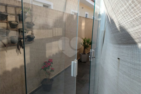 Casa à venda com 3 quartos, sendo 1 suíte, em Jardim Peri, São Paulo, SP