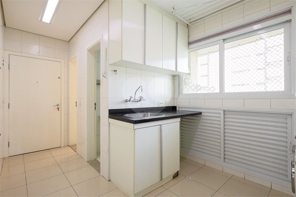 Apartamento à venda com 4 suítes,  em Jardim Paulistano, São Paulo, SP