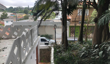 Sobrado à venda com 5 quartos, sendo 1 suíte, em Tremembé, São Paulo, SP