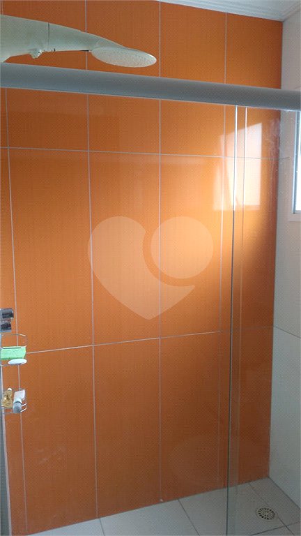Sobrado à venda com 5 quartos, sendo 4 suítes, em Horto, São Paulo, SP