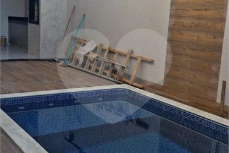 Casa à venda com 3 suítes no condomínio Campos do Conde Ii, Paulínia - SP