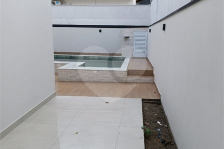 Casa à venda com 3 suítes no condomínio Lagos D Icaraí, Salto - SP