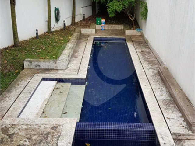 Casa à venda com 3 suítes no condomínio Palm Lane, São Paulo - SP