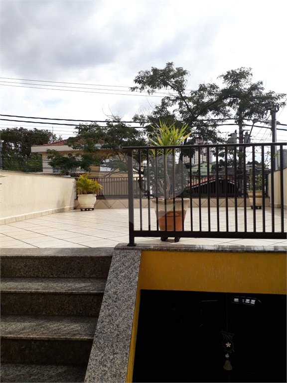 Sobrado à venda com 3 quartos, sendo 1 suíte, em Jardim Santa Mena, Guarulhos, SP