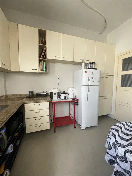 Apartamento à venda com 2 quartos, sendo 1 suíte, em Pinheiros, São Paulo, SP