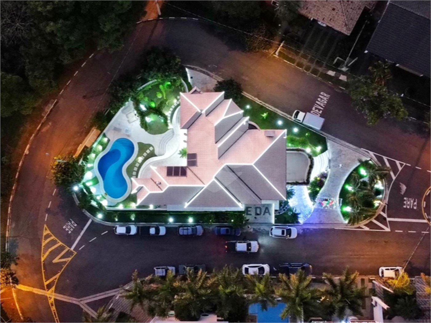 Casa à venda com 3 suítes no condomínio Ibiti do Paço, Sorocaba - SP