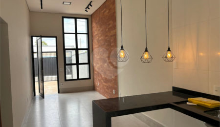 Casa à venda com 2 quartos, sendo 1 suíte,  em Jardim Taquaral, Salto, SP