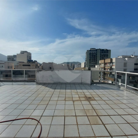 Cobertura à venda com 2 quartos, sendo 1 suíte,  em Tijuca, Rio de Janeiro, RJ