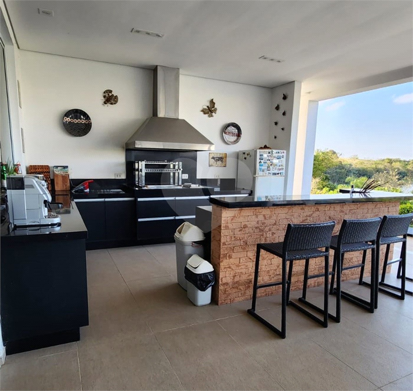Casa à venda com 4 suítes no condomínio Village Ipanema 1, Araçoiaba da Serra - SP
