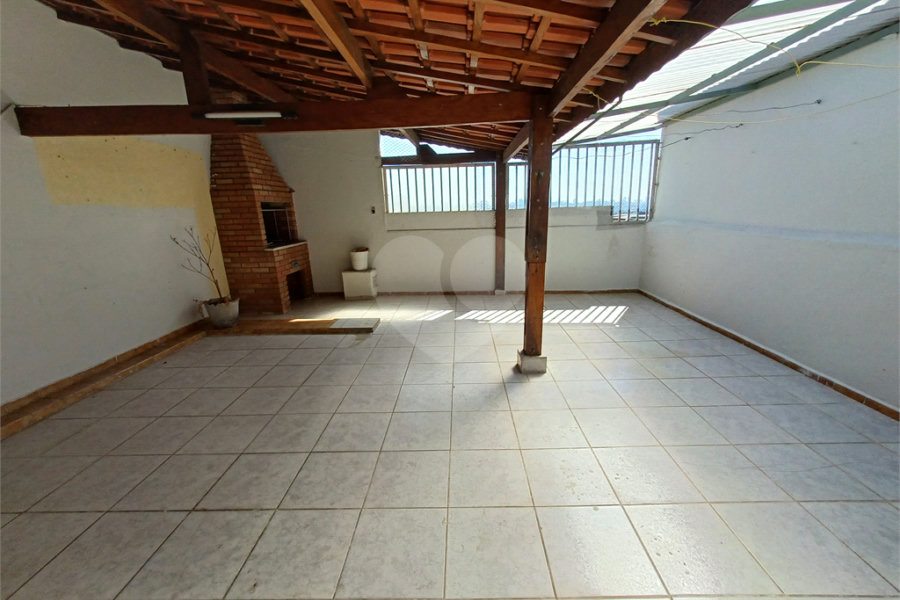 Sobrado à venda com 3 quartos em Vila Medeiros, São Paulo, SP