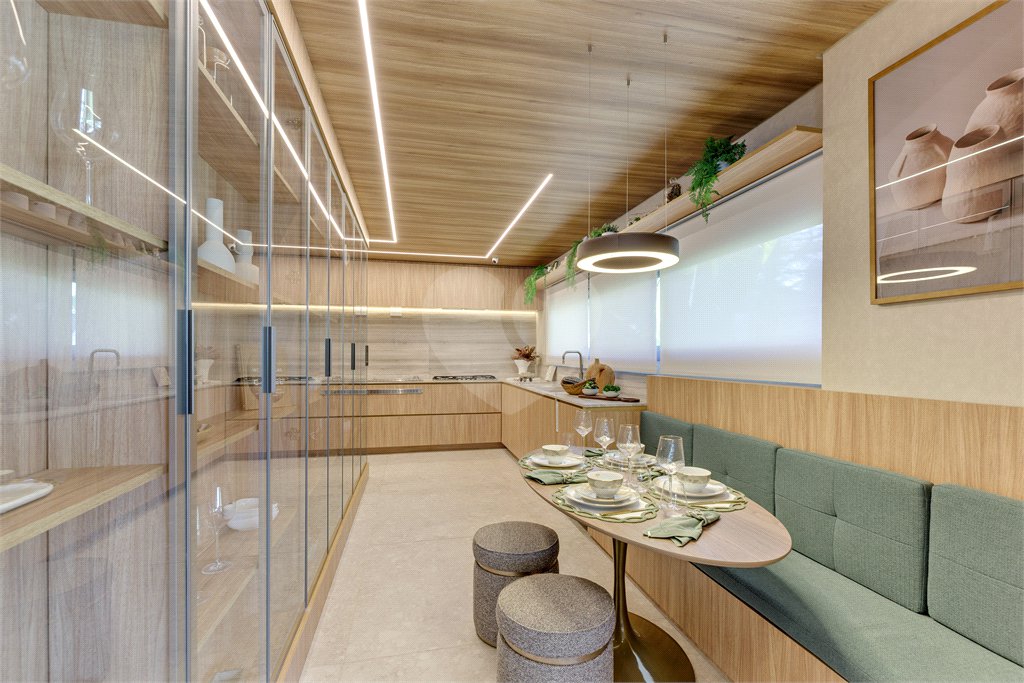 Apartamento à venda com 4 suítes em Moema, São Paulo, SP