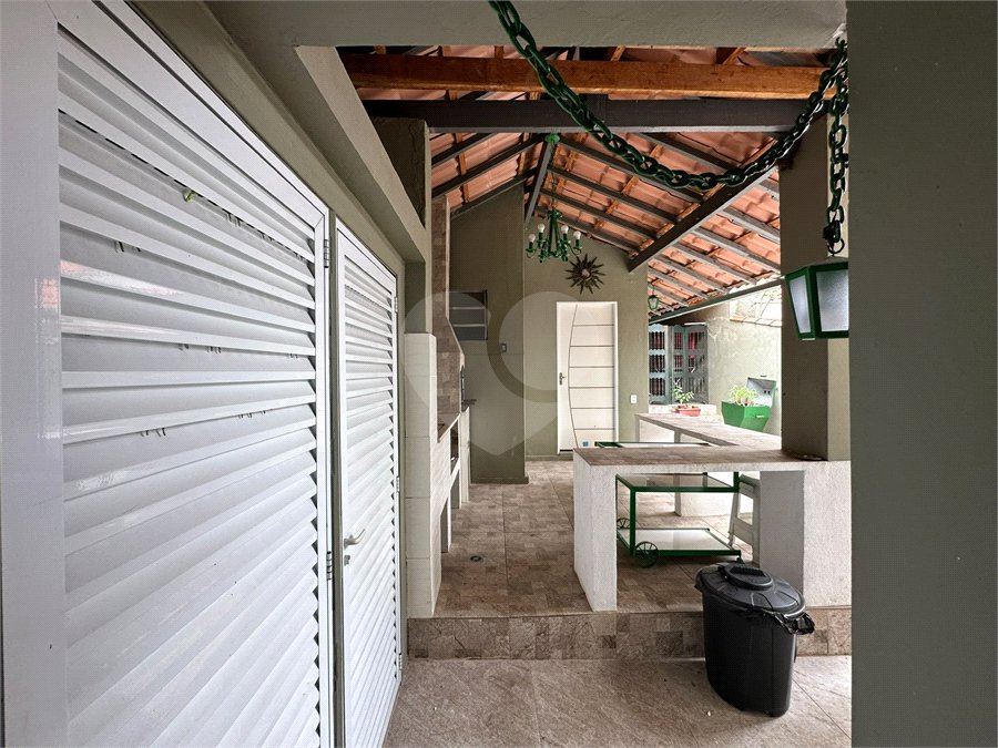 Sobrado à venda com 3 quartos em Santana, São Paulo, SP
