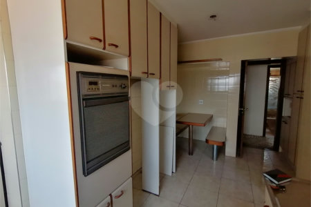 Apartamento à venda com 4 quartos, sendo 2 suítes,  em Ipiranga, São Paulo, SP
