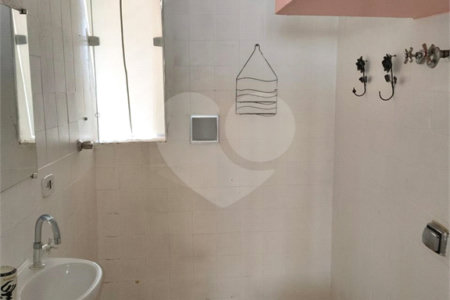 Apartamento à venda com 2 quartos em Santa Cecília, São Paulo, SP