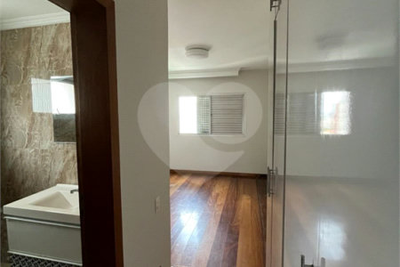 Apartamento à venda com 3 suítes em Aclimação, São Paulo, SP
