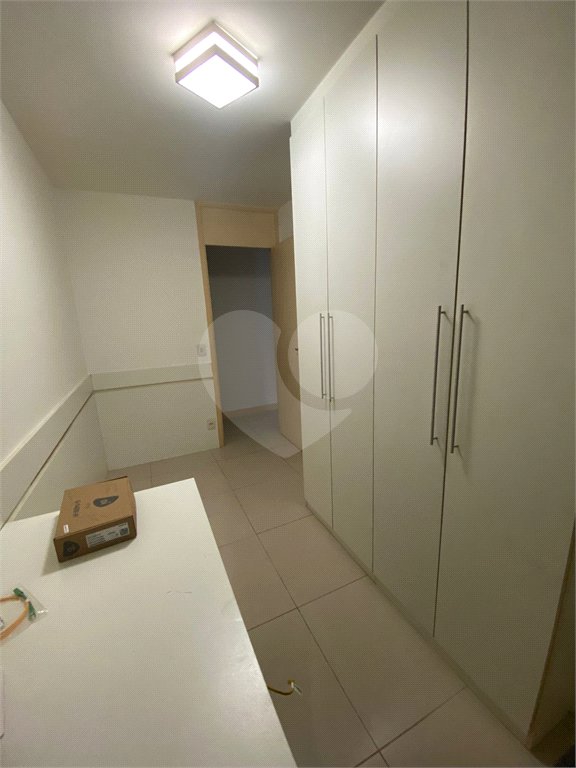 Apartamento à venda com 3 quartos, sendo 1 suíte, em Campo Grande, Rio de Janeiro, RJ