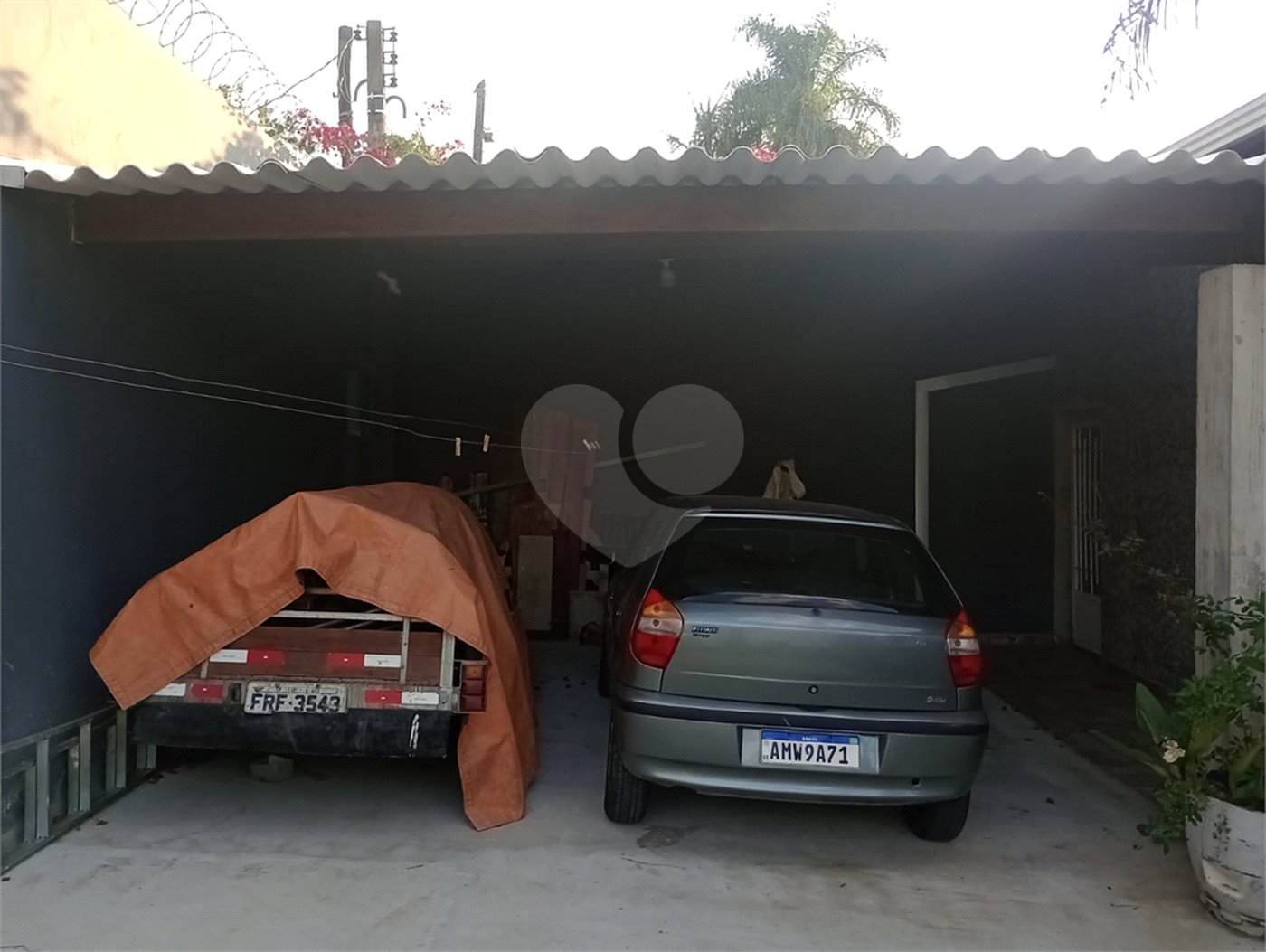 Chácara à venda com 5 quartos, sendo 1 suíte, em Jardim Marabá, Itapetininga, SP