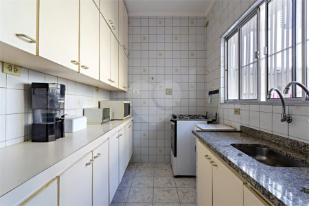 Casa de Vila à venda com 2 quartos em Planalto Paulista, São Paulo, SP