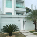 Casa à venda com 4 quartos, sendo 1 suíte, em Campo Grande, Rio de Janeiro, RJ
