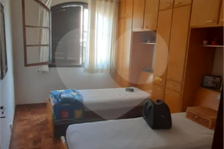 Casa à venda com 1 suíte em Jardim Aida, Guarulhos, SP