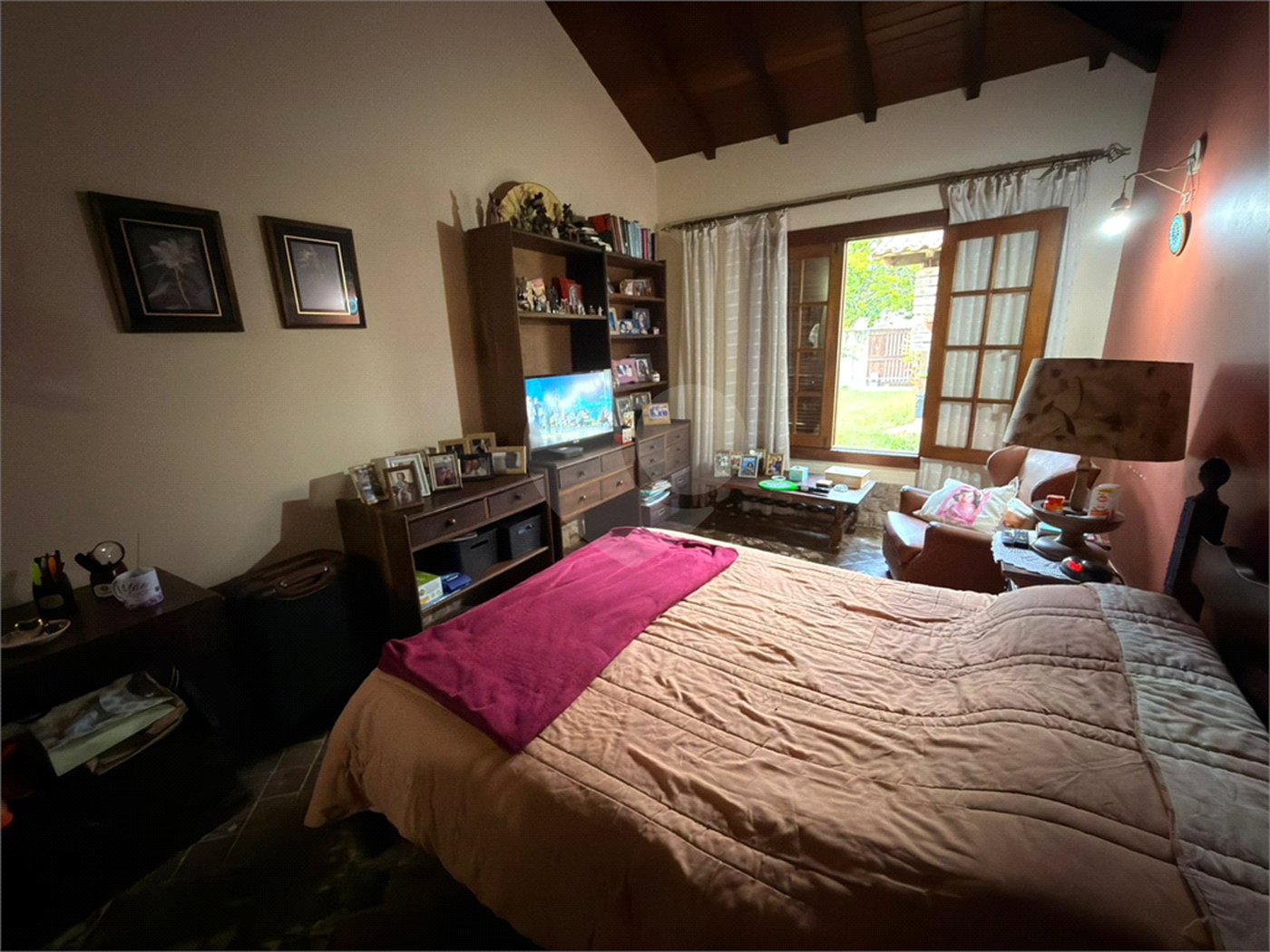 Casa à venda com 3 suítes em Portinho, Cabo Frio, RJ