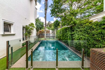 Casa à venda com 4 suítes no condomínio New Port Village, São Paulo - SP