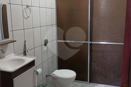 Casa à venda com 4 quartos, sendo 1 suíte,  no Centro, Salesópolis, SP